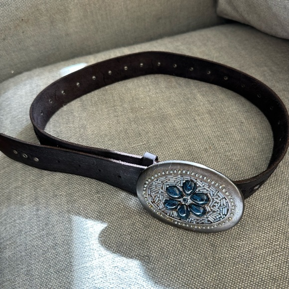 Streets Ahead Genuine Leather Belt - Picture 2 of 5